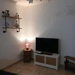 Maison De Village A De 87m2 Riez